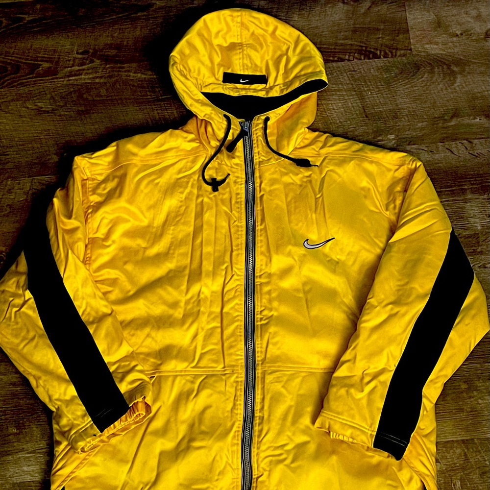 Vintage Nike Team Sports coat / jacket.